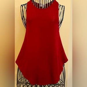 Wilfred Free- women’s xsm, cherry red tunic tank,